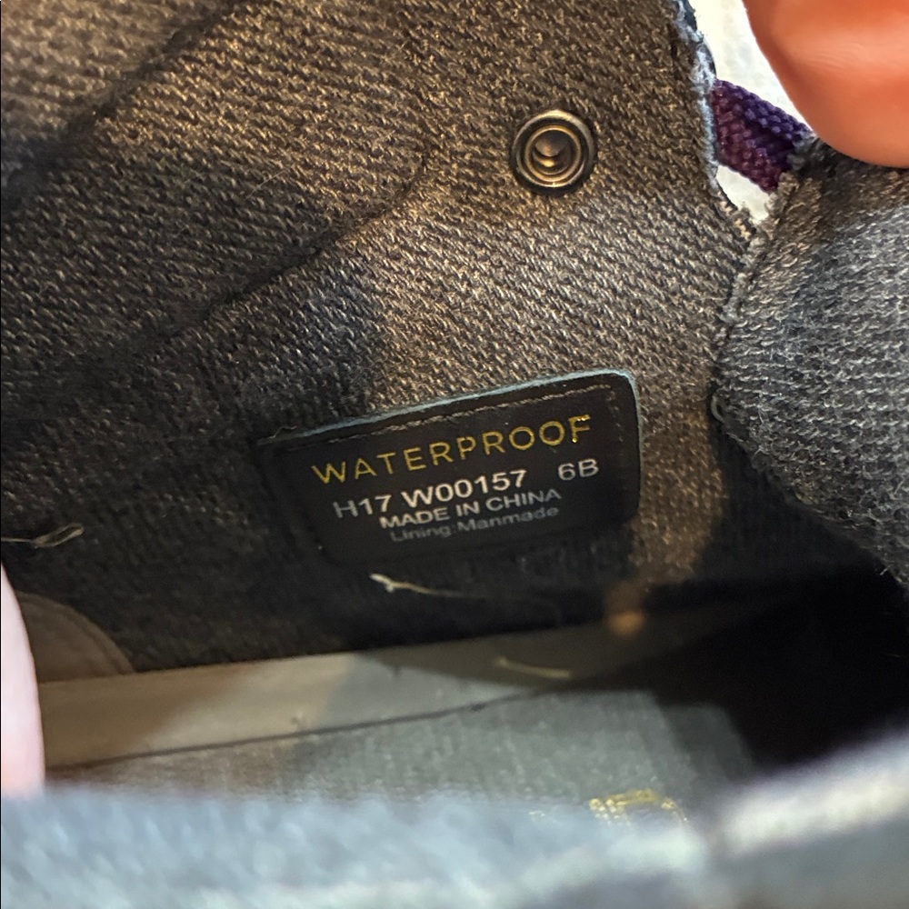 Cole Haan waterproof short boots. - Picture 4 of 6